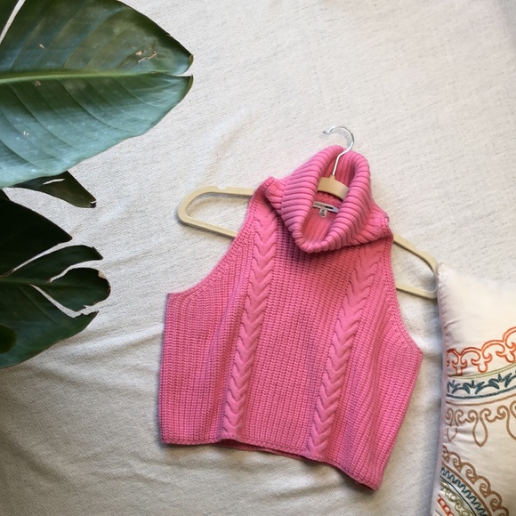 Fashion nova pink turtle neck crop sweater - Picture 5 of 8